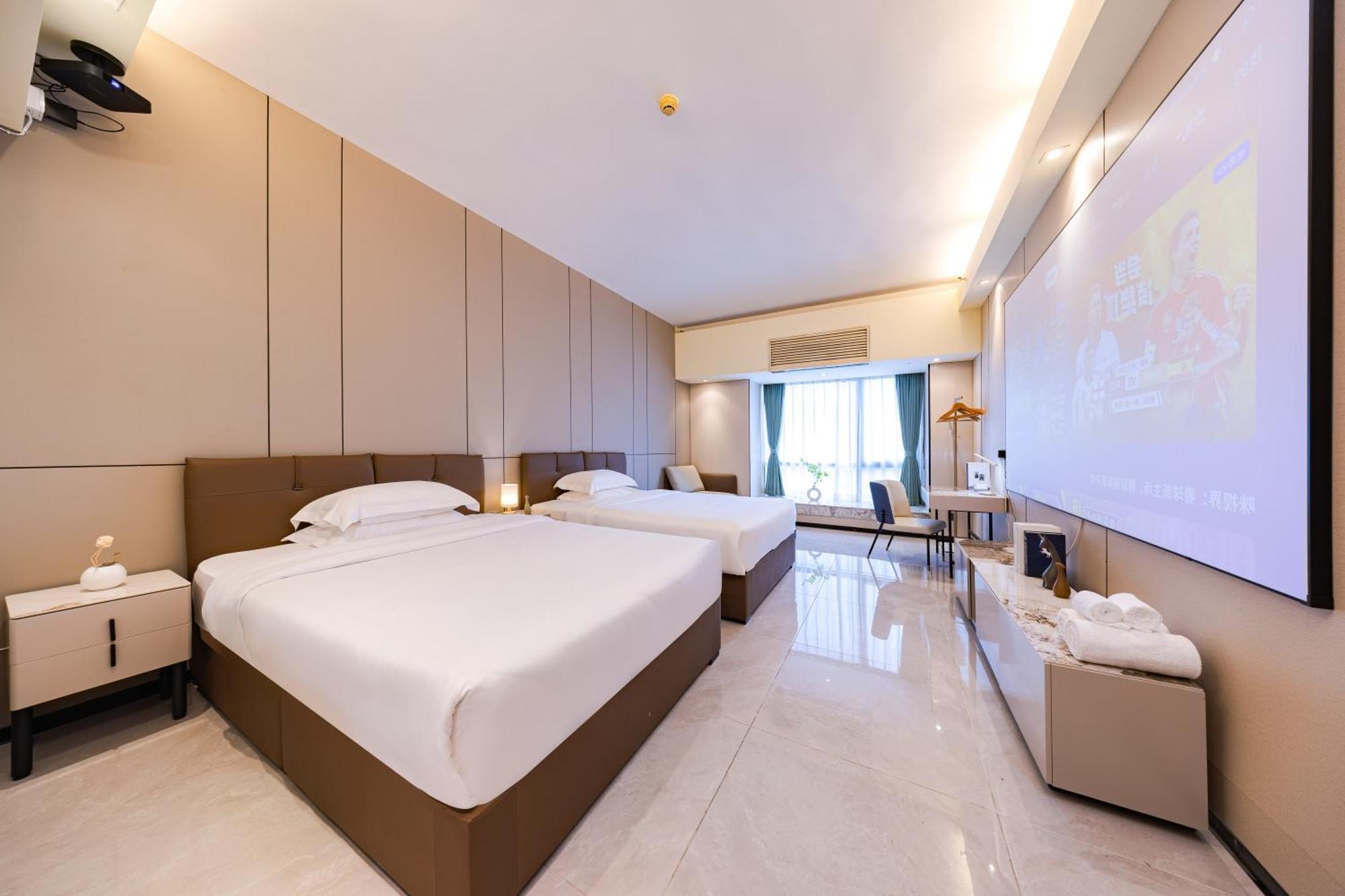 Yu Manju High-Floor Huge-Screen Audiovisual Hotel-Guangzhou Tower Zhujiang New Town Sports West Road Branch エクステリア 写真