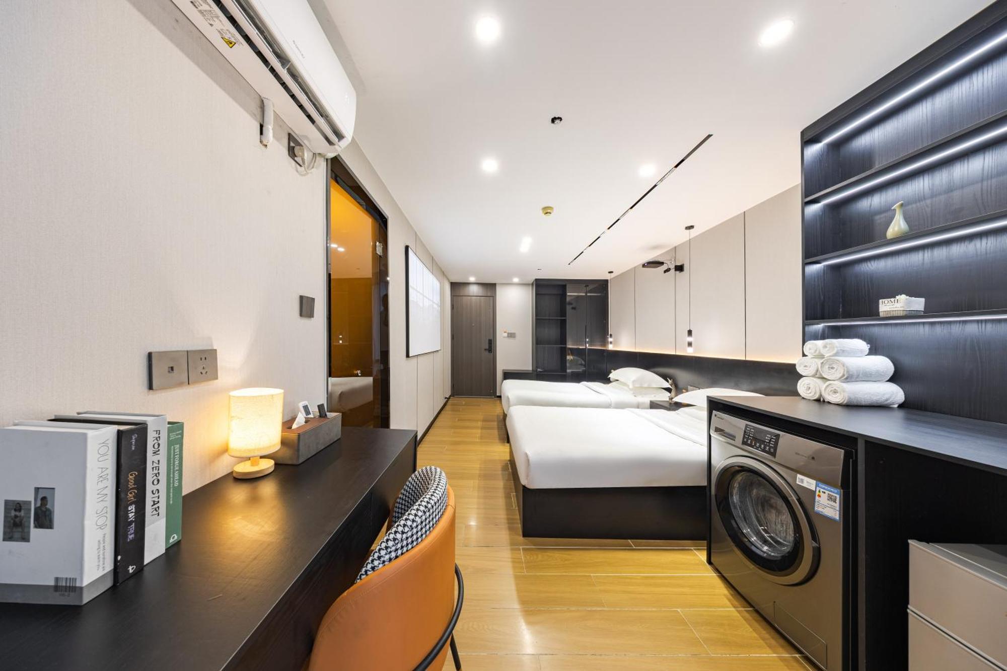 Yu Manju High-Floor Huge-Screen Audiovisual Hotel-Guangzhou Tower Zhujiang New Town Sports West Road Branch エクステリア 写真
