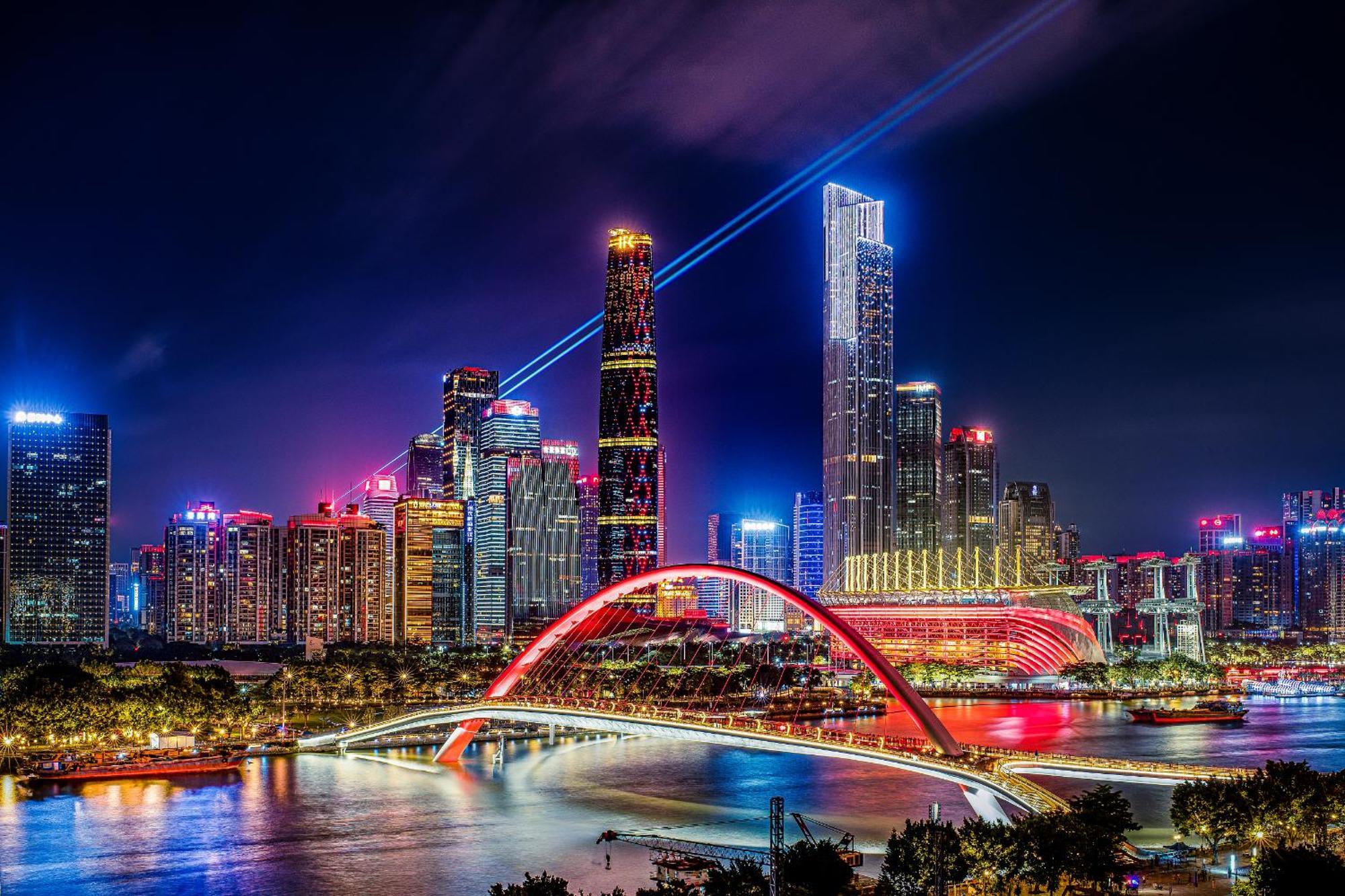 Yu Manju High-Floor Huge-Screen Audiovisual Hotel-Guangzhou Tower Zhujiang New Town Sports West Road Branch エクステリア 写真