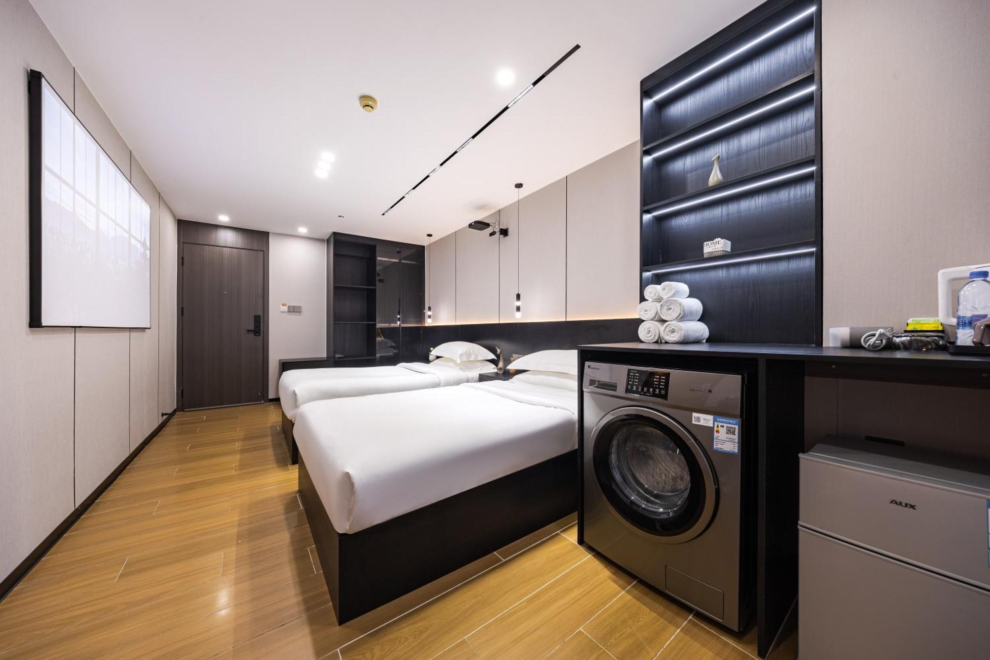 Yu Manju High-Floor Huge-Screen Audiovisual Hotel-Guangzhou Tower Zhujiang New Town Sports West Road Branch エクステリア 写真